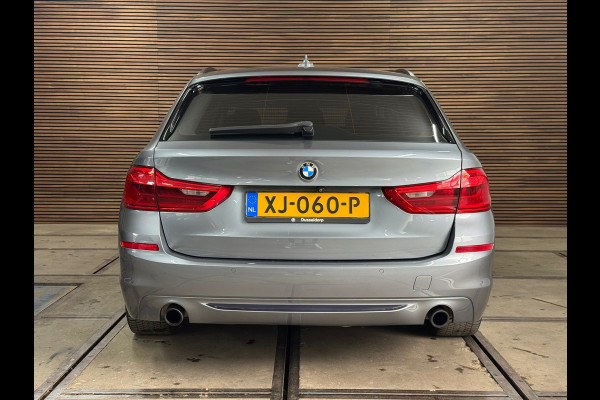 BMW 5 Serie Touring 520i High Executive Sportline | Leer | 360° Camera | Trekhaak