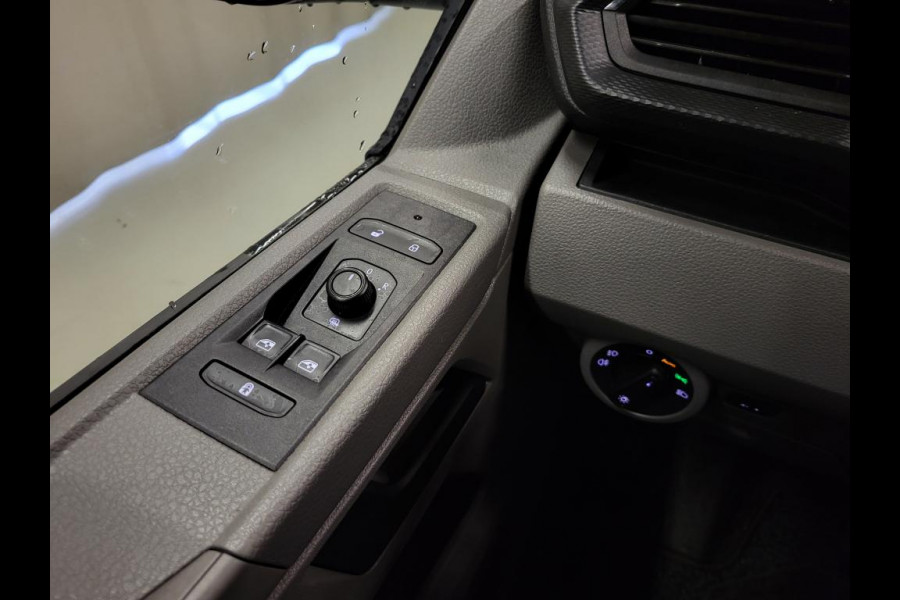 Volkswagen Transporter 2.0TDI 150pk L2/H1 Automaat Euro 6!
