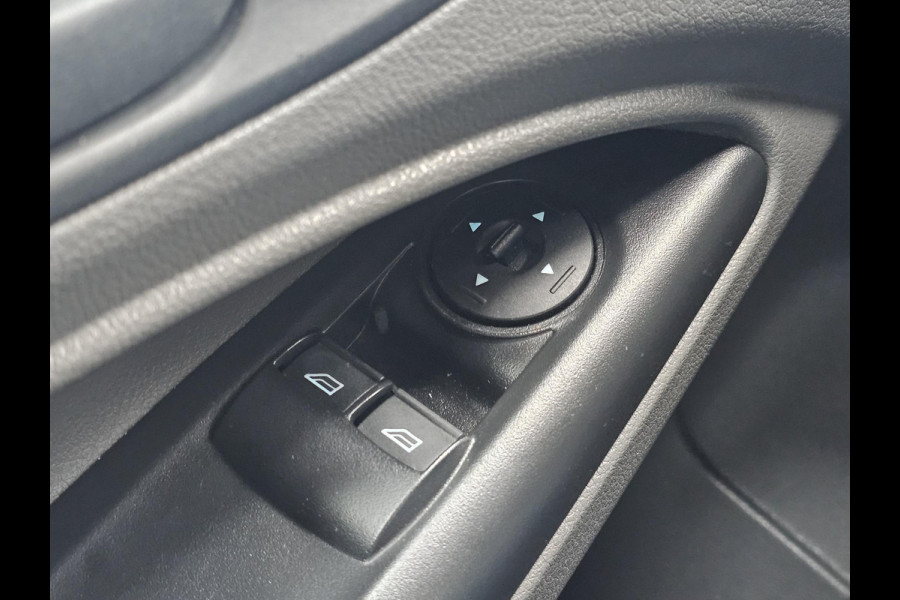 Ford Transit Connect 1.0 Ecoboost L2 Trend | Adaptive cruise control | Scherm Apple Carplay/Android Auto | Camera | Trekhaak | Stoel + Bijrijdersbank