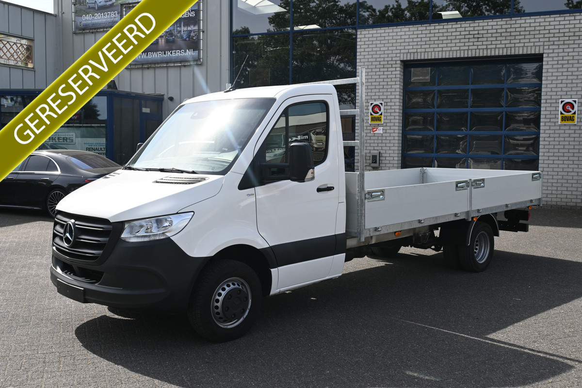 Mercedes-Benz Sprinter 514 CDI L3 Open laadbak Airco, Geveerde stoel, MBUX met Apple Carplay / Android Auto Mercedes-Benz Sprinter 514 CDI L3 Open laadbak Airco, Geveerde stoel, MBUX met Apple Carplay / Android Auto
