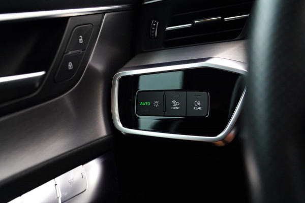 Audi A6 Limousine 55 TFSI e quattro Competition | S6 Look | 360 / 3D Camera | Achterbank verwarming