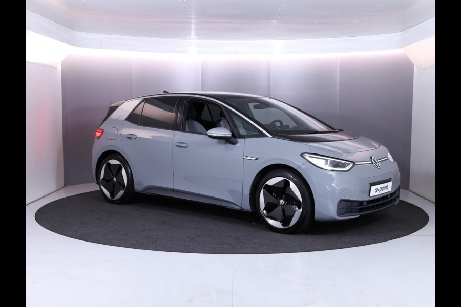 Volkswagen ID.3 First Max 58 kWh Pano.dak| Camera| dodehoek| Navi| LED| verwarmd stuur/vrstoelen