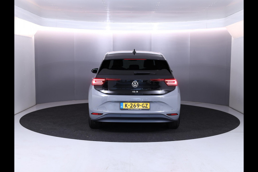 Volkswagen ID.3 First Max 58 kWh Pano.dak| Camera| dodehoek| Navi| LED| verwarmd stuur/vrstoelen