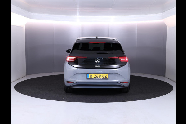 Volkswagen ID.3 First Max 58 kWh Pano.dak| Camera| dodehoek| Navi| LED| verwarmd stuur/vrstoelen