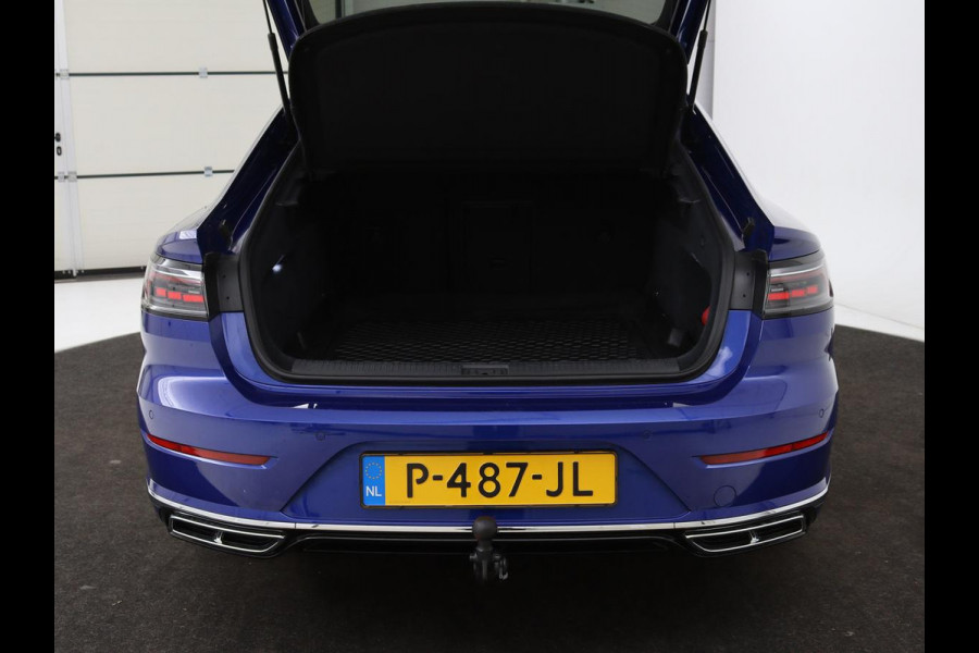 Volkswagen Arteon 1.4 TSI eHybrid R-Line Business+ | Panoramadak | Trekhaak | Stoelverwarming | Matrix LED | Adaptive cruise | Leder/Alcantara | Carplay | Camera | Keyless