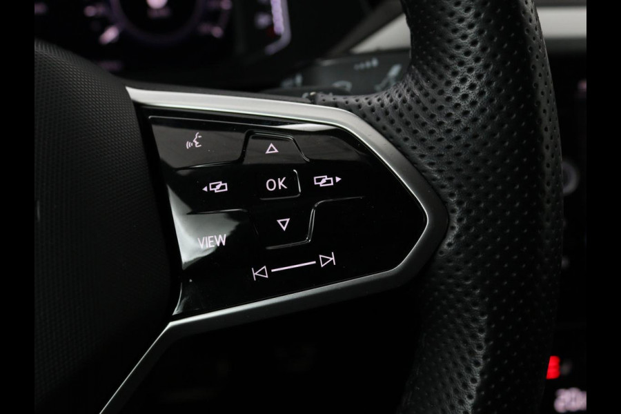 Volkswagen Arteon 1.4 TSI eHybrid R-Line Business+ | Panoramadak | Trekhaak | Stoelverwarming | Matrix LED | Adaptive cruise | Leder/Alcantara | Carplay | Camera | Keyless