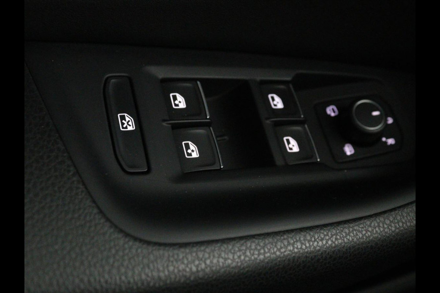 Volkswagen Arteon 1.4 TSI eHybrid R-Line Business+ | Panoramadak | Trekhaak | Stoelverwarming | Matrix LED | Adaptive cruise | Leder/Alcantara | Carplay | Camera | Keyless