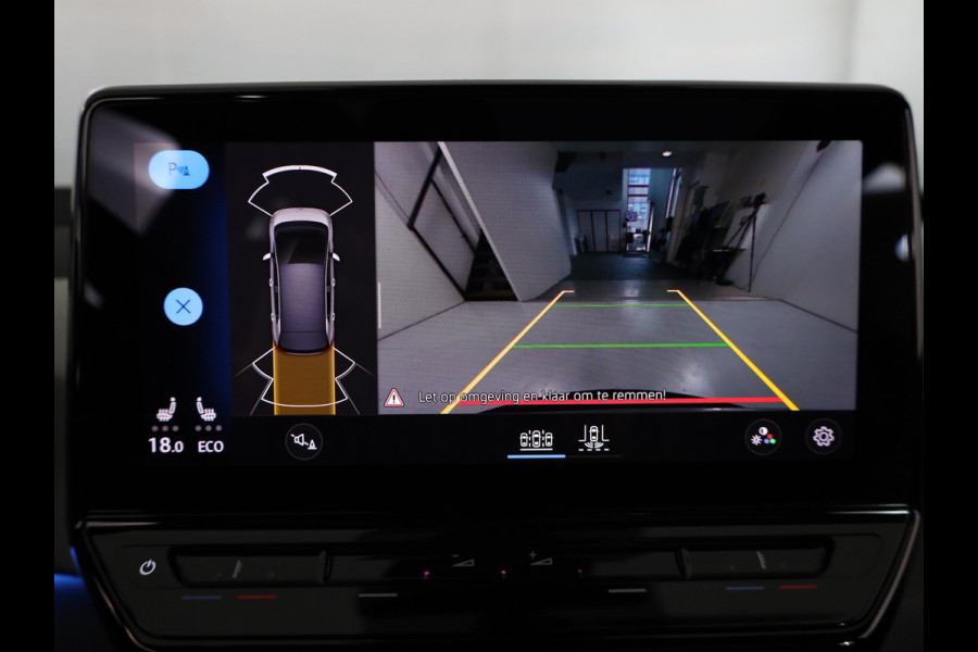 Volkswagen ID.3 First Max 58 kWh Pano.dak| Camera| dodehoek| Navi| LED| verwarmd stuur/vrstoelen