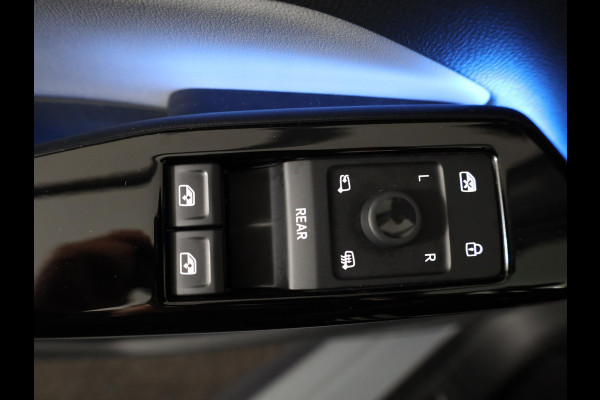 Volkswagen ID.3 First Max 58 kWh Pano.dak| Camera| dodehoek| Navi| LED| verwarmd stuur/vrstoelen