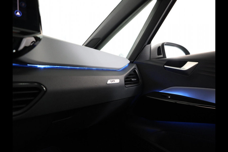 Volkswagen ID.3 First Max 58 kWh Pano.dak| Camera| dodehoek| Navi| LED| verwarmd stuur/vrstoelen