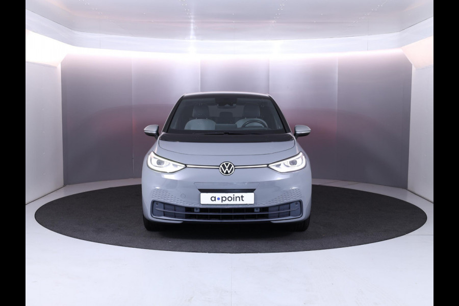 Volkswagen ID.3 First Max 58 kWh Pano.dak| Camera| dodehoek| Navi| LED| verwarmd stuur/vrstoelen