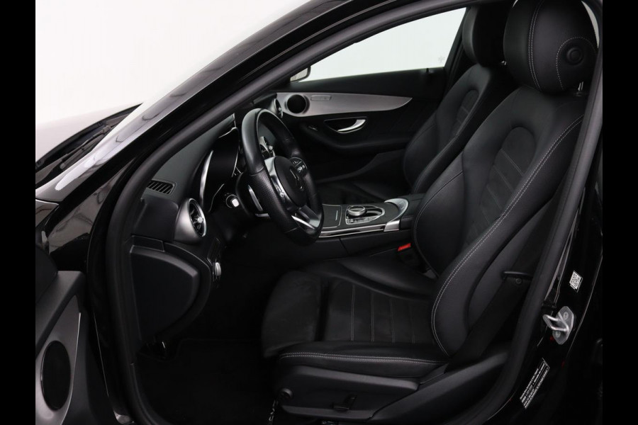 Mercedes-Benz C-Klasse 160 Business Solutions AMG | Stoelverwarming | Trekhaak | Leder/Alcantara | Camera | Navigatie | Park Assist | Full LED | Climate control