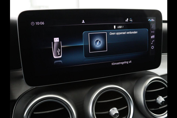 Mercedes-Benz C-Klasse 160 Business Solutions AMG | Stoelverwarming | Trekhaak | Leder/Alcantara | Camera | Navigatie | Park Assist | Full LED | Climate control