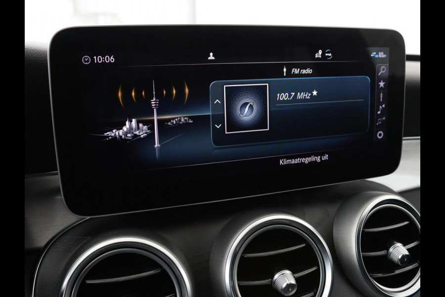 Mercedes-Benz C-Klasse 160 Business Solutions AMG | Stoelverwarming | Trekhaak | Leder/Alcantara | Camera | Navigatie | Park Assist | Full LED | Climate control