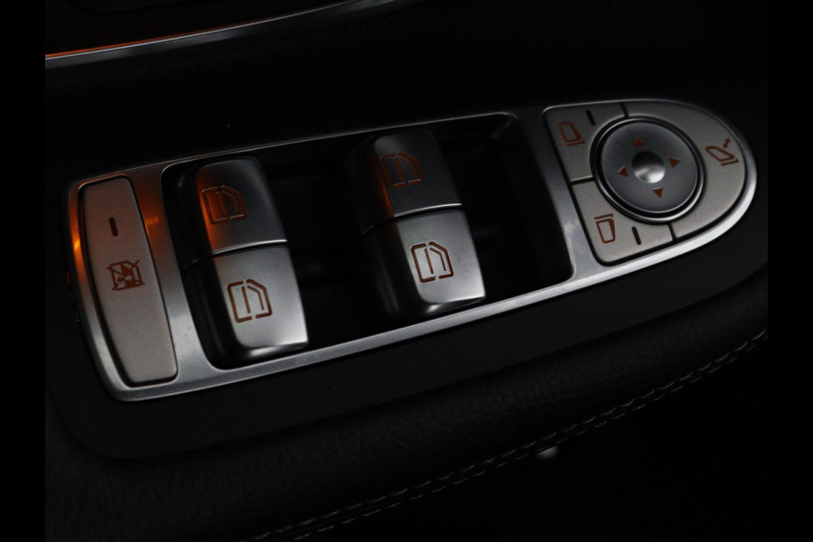 Mercedes-Benz C-Klasse 160 Business Solutions AMG | Stoelverwarming | Trekhaak | Leder/Alcantara | Camera | Navigatie | Park Assist | Full LED | Climate control