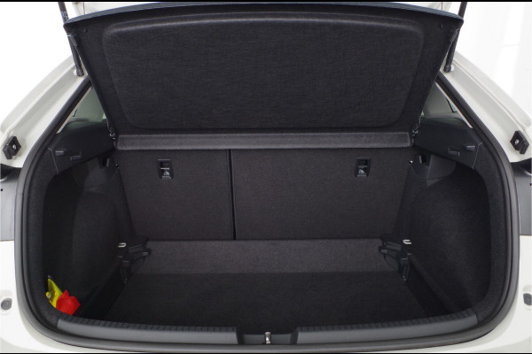 Volkswagen Taigo 1.0 TSI Style > 110pk/Ascot Gray/IQ.Light/17inch/IQ.DRIVE-pakket...