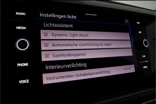 Volkswagen Taigo 1.0 TSI Style > 110pk/Ascot Gray/IQ.Light/17inch/IQ.DRIVE-pakket...