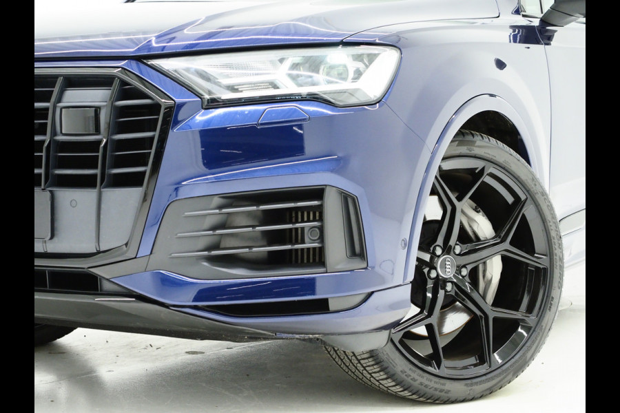 Audi Q7 55 TFSIe Quattro Black Optic | Virtual Cockpit | Luchtvering | Camera | Adaptive Cruise | Trekhaak