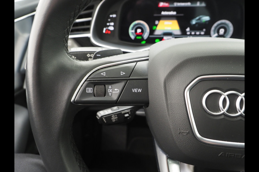 Audi Q7 55 TFSIe Quattro Black Optic | Virtual Cockpit | Luchtvering | Camera | Adaptive Cruise | Trekhaak