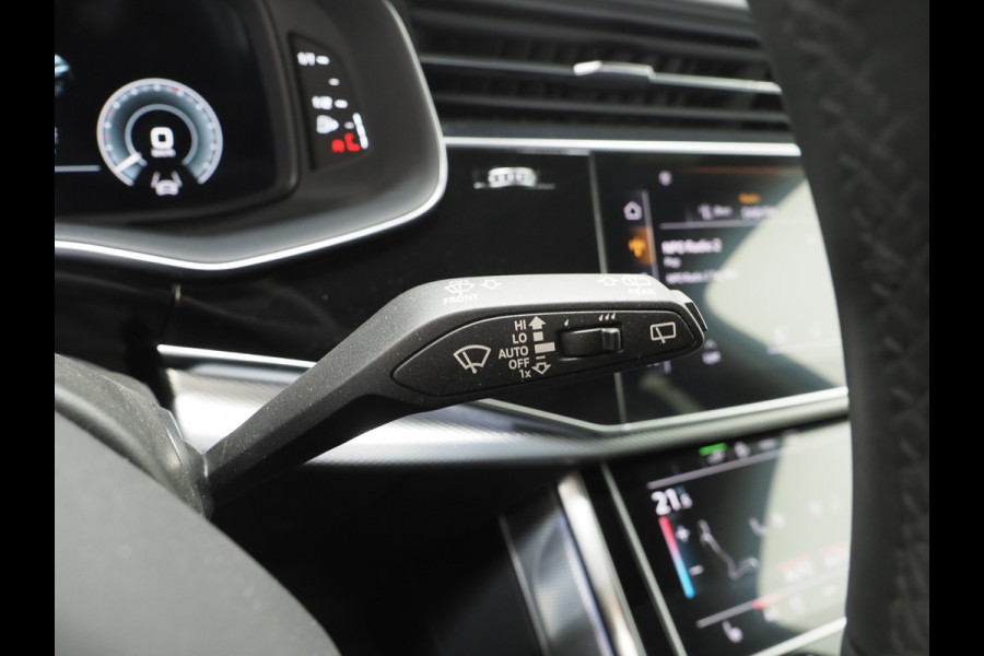 Audi Q7 55 TFSIe Quattro Black Optic | Virtual Cockpit | Luchtvering | Camera | Adaptive Cruise | Trekhaak