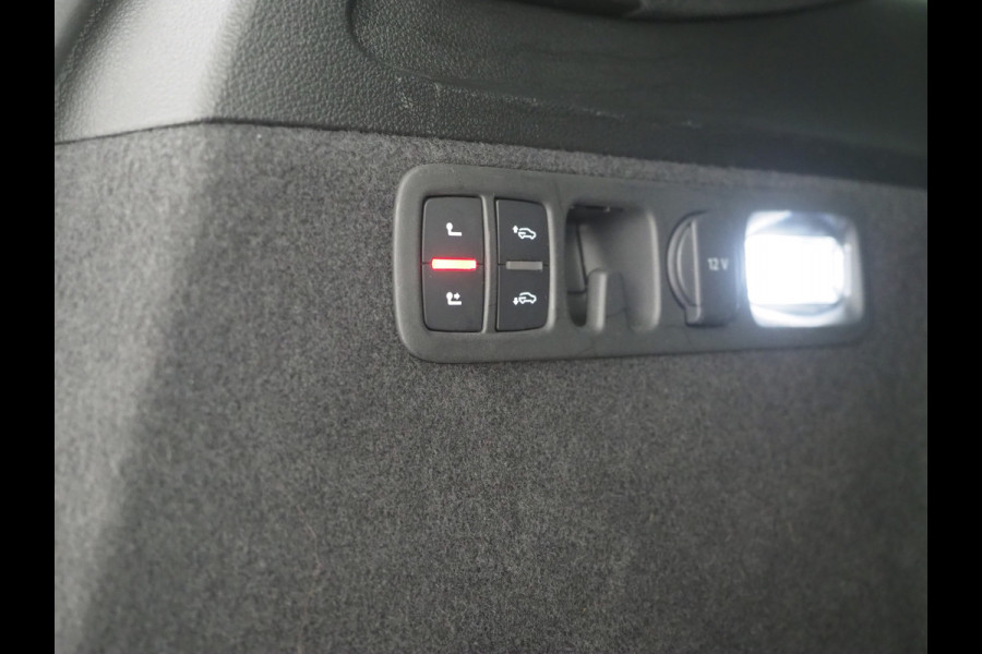 Audi Q7 55 TFSIe Quattro Black Optic | Virtual Cockpit | Luchtvering | Camera | Adaptive Cruise | Trekhaak