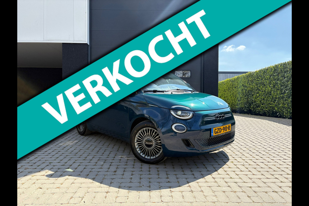 Fiat 500E 42 kWh - CarPlay - Camera - Cruise - Digi dash -PDC Fiat 500E 42 kWh - CarPlay - Camera - Cruise - Digi dash -PDC