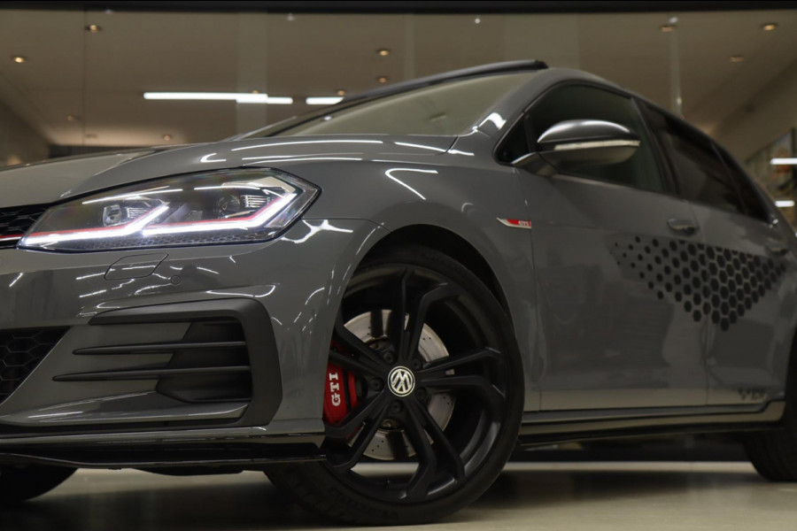 Volkswagen Golf 2.0 TSI GTI TCR /PANO/CAM/KEYLESS/ACC/LANEASSIST/VOL