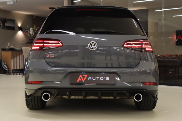 Volkswagen Golf 2.0 TSI GTI TCR /PANO/CAM/KEYLESS/ACC/LANEASSIST/VOL