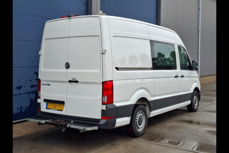 Volkswagen Crafter 35 2.0 TDI L3H3 Trendline AIRCO / CRUISE CONTROLE / CAMERA / EURO 6 / L2H2