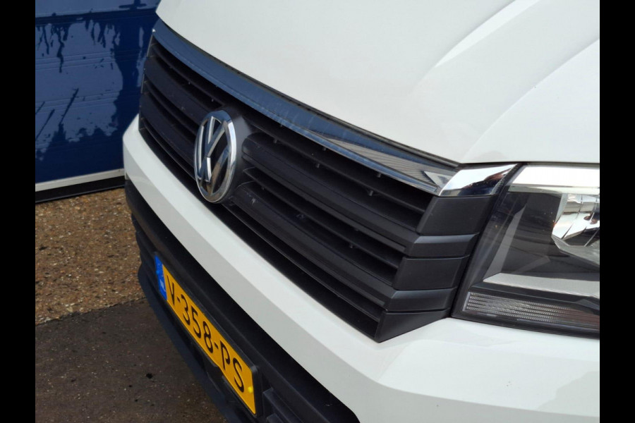 Volkswagen Crafter 35 2.0 TDI L3H3 Trendline AIRCO / CRUISE CONTROLE / CAMERA / EURO 6 / L2H2