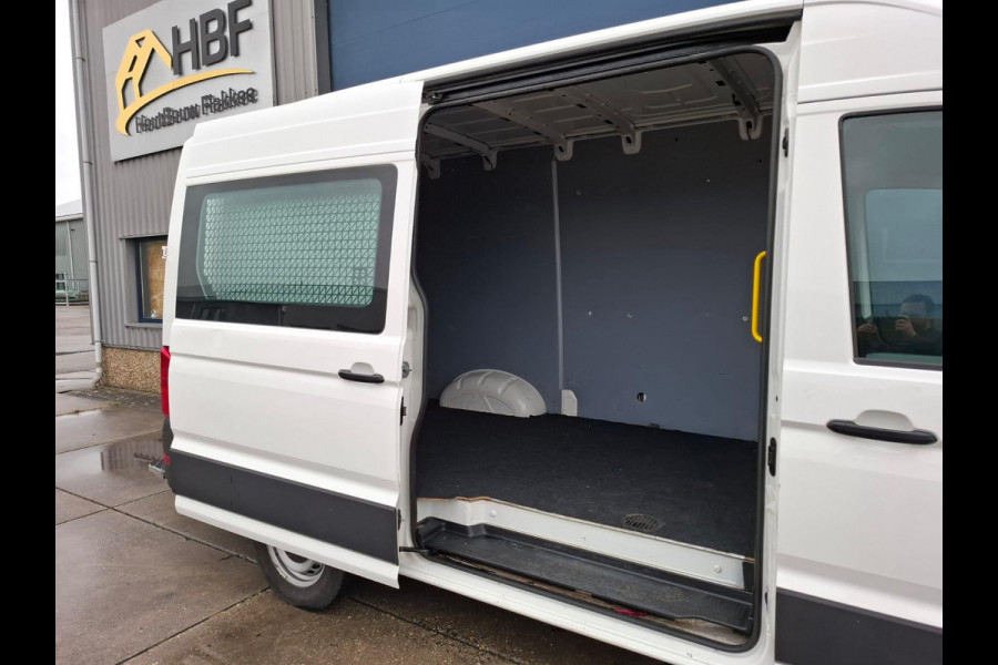 Volkswagen Crafter 35 2.0 TDI L3H3 Trendline AIRCO / CRUISE CONTROLE / CAMERA / EURO 6 / L2H2