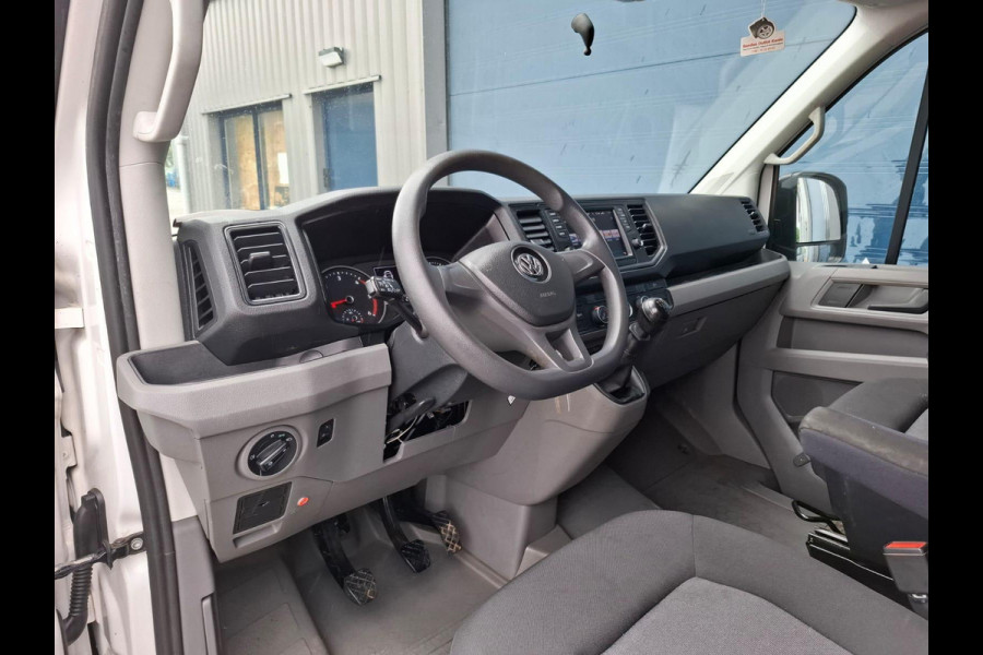 Volkswagen Crafter 35 2.0 TDI L3H3 Trendline AIRCO / CRUISE CONTROLE / CAMERA / EURO 6 / L2H2