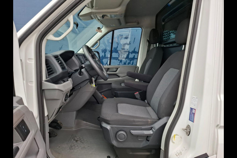 Volkswagen Crafter 35 2.0 TDI L3H3 Trendline AIRCO / CRUISE CONTROLE / CAMERA / EURO 6 / L2H2