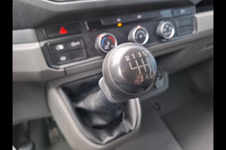 Volkswagen Crafter 35 2.0 TDI L3H3 Trendline AIRCO / CRUISE CONTROLE / CAMERA / EURO 6 / L2H2