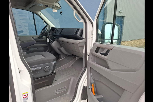 Volkswagen Crafter 35 2.0 TDI L3H3 Trendline AIRCO / CRUISE CONTROLE / CAMERA / EURO 6 / L2H2