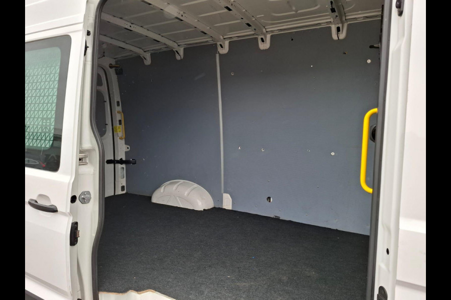Volkswagen Crafter 35 2.0 TDI L3H3 Trendline AIRCO / CRUISE CONTROLE / CAMERA / EURO 6 / L2H2
