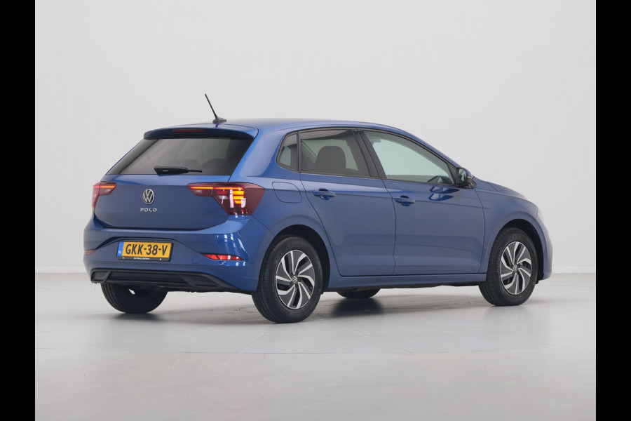 Volkswagen Polo 1.0 TSI 95pk DSG Life Edition Stoelverwarming Camera Pdc Acc Carplay 303