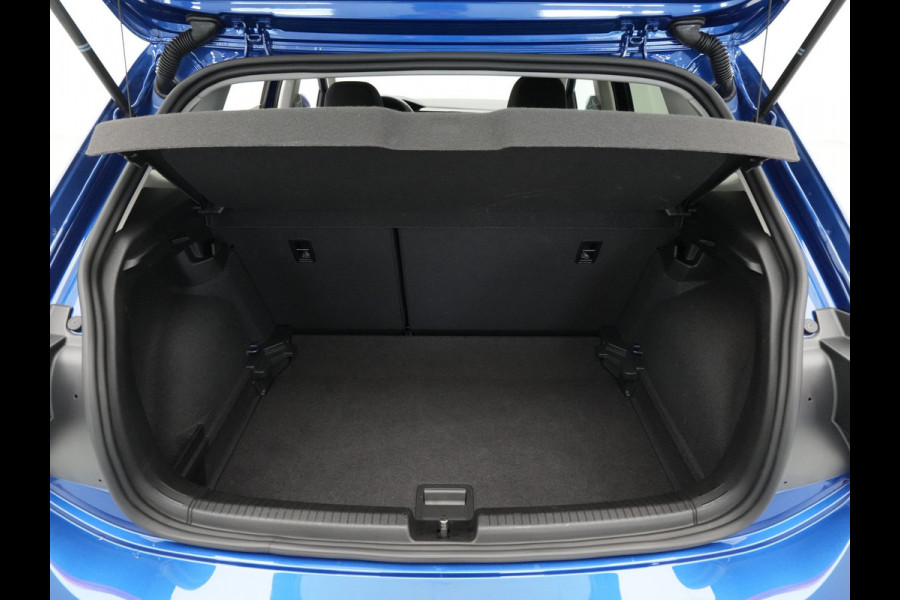 Volkswagen Polo 1.0 TSI 95pk DSG Life Edition Stoelverwarming Camera Pdc Acc Carplay 303