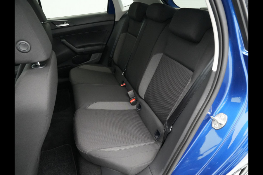 Volkswagen Polo 1.0 TSI 95pk DSG Life Edition Stoelverwarming Camera Pdc Acc Carplay 303