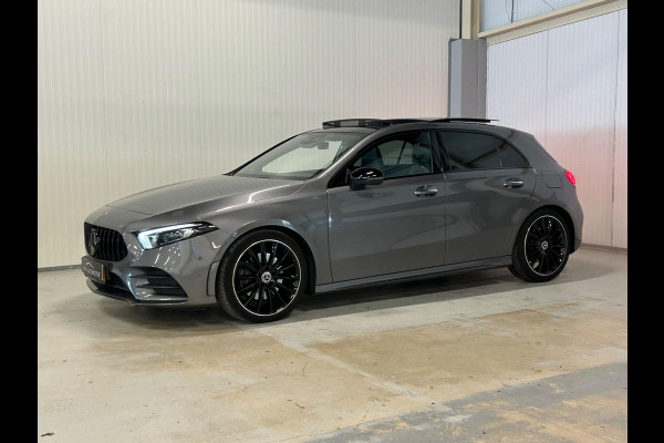 Mercedes-Benz A-Klasse 220 AMG Line | AMBIANCE | NIGHT | BURMESTER | CAMERA | LED