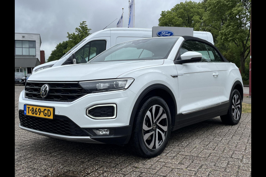 Volkswagen T-Roc Cabrio 1.5 TSI Style 150pk Automaat | Adaptieve Cruise | Stoelverwarming | Digitale Cock pit | Dealer onderhouden | Dodehoeksensoren