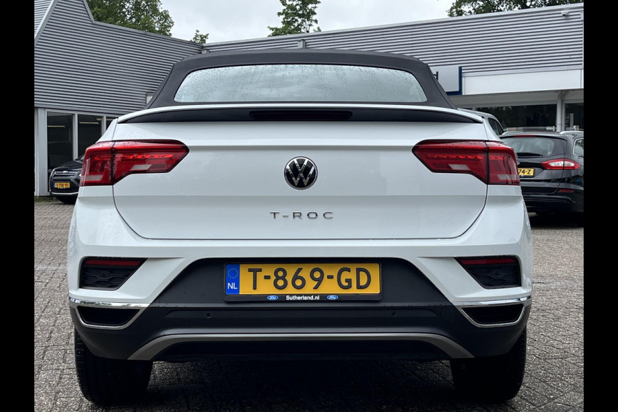 Volkswagen T-Roc Cabrio 1.5 TSI Style 150pk Automaat | Adaptieve Cruise | Stoelverwarming | Digitale Cock pit | Dealer onderhouden | Dodehoeksensoren