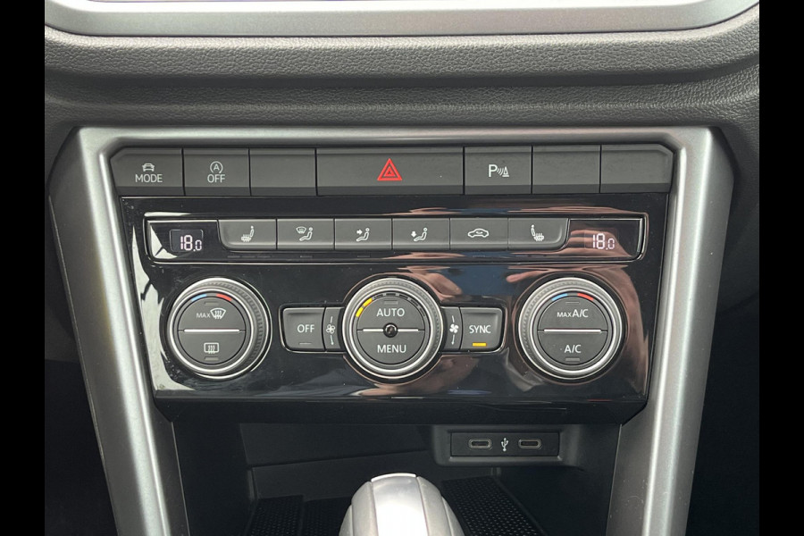 Volkswagen T-Roc Cabrio 1.5 TSI Style 150pk Automaat | Adaptieve Cruise | Stoelverwarming | Digitale Cock pit | Dealer onderhouden | Dodehoeksensoren