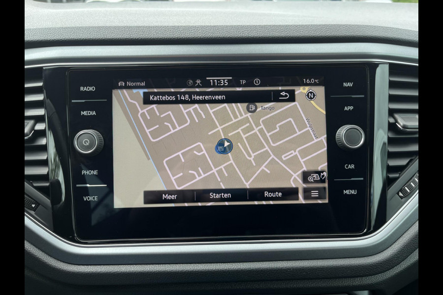 Volkswagen T-Roc Cabrio 1.5 TSI Style 150pk Automaat | Adaptieve Cruise | Stoelverwarming | Digitale Cock pit | Dealer onderhouden | Dodehoeksensoren