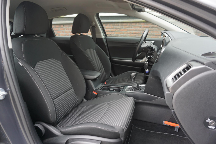 Kia Ceed 1.0 T-GDi 120PK DynamicLine/Geen Importauto/ Dealeronderhouden