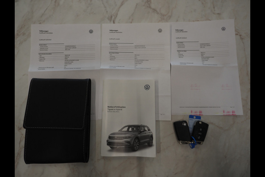 Volkswagen Tiguan 1.4 TSI eHybrid Elegance Exclusive | Panoramadak | 360 | Keyless | Adaptive Cruise | Carplay | Trekhaak