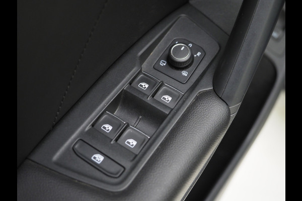 Volkswagen Tiguan 1.4 TSI eHybrid Elegance Exclusive | Panoramadak | 360 | Keyless | Adaptive Cruise | Carplay | Trekhaak