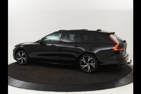 Volvo V90 2.0 T8 AWD R-Design | Panoramadak | Head-Up | Trekhaak | Stoel & stuurverwarming | Leder | 360 camera | Luchtvering | Harman/Kardon | Adaptive cruise | Achterbankverwarming