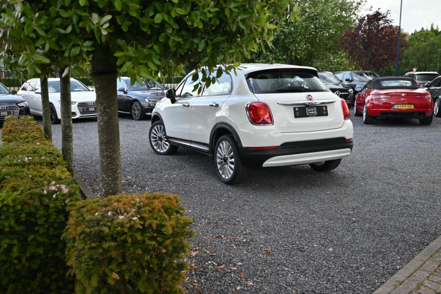 Fiat 500X 1.4 Turbo MultiAir Lounge 140 PK Aut. Xenon Camera Half/Leer Keyless 18''