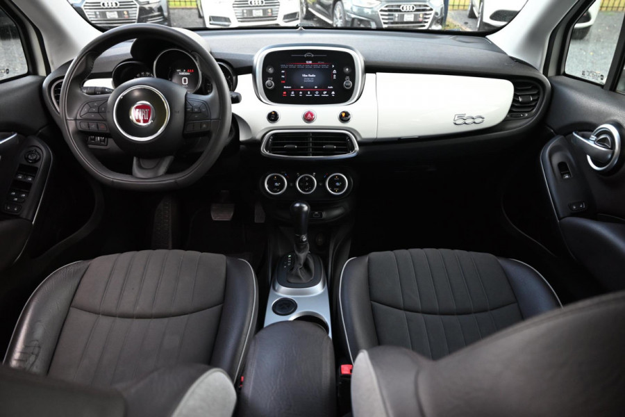Fiat 500X 1.4 Turbo MultiAir Lounge 140 PK Aut. Xenon Camera Half/Leer Keyless 18''